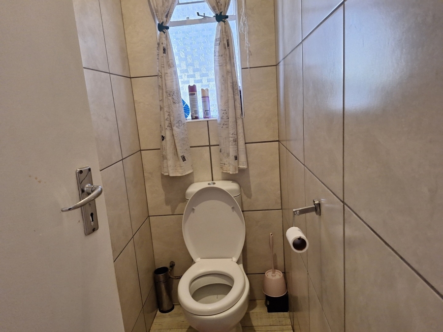3 Bedroom Property for Sale in Potchefstroom North West